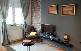 Sun Center Apartment