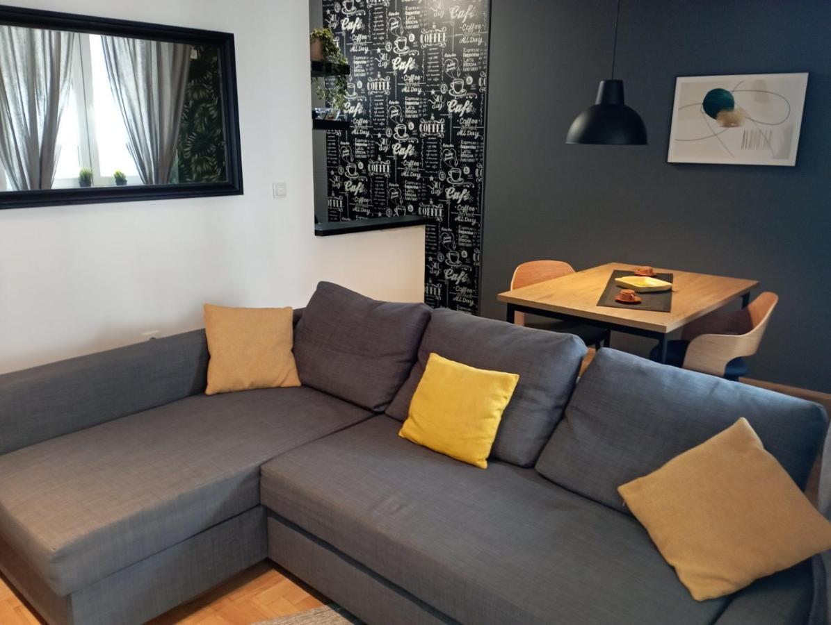 Sun Center Apartment Нови-Сад Экстерьер фото